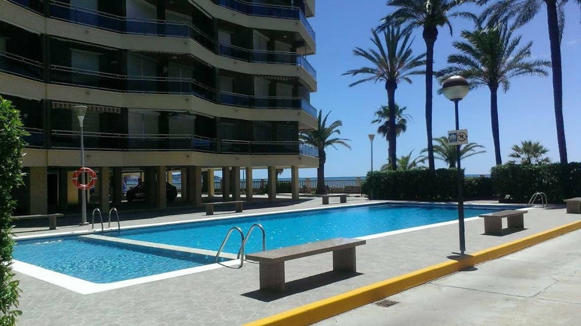 Apartamentos Marina Sol De Espana 坎布里尔斯 外观 照片