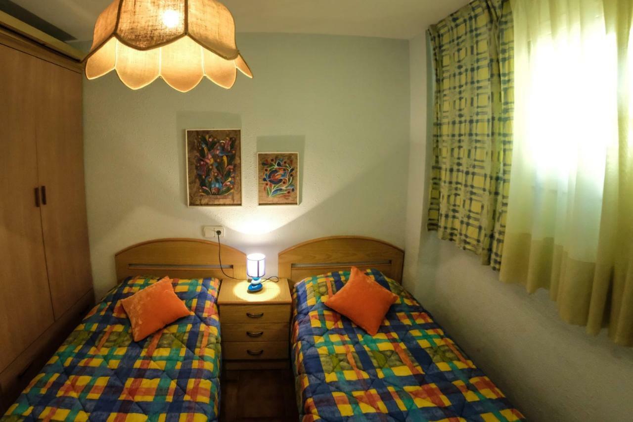 Apartamentos Marina Sol De Espana 坎布里尔斯 外观 照片