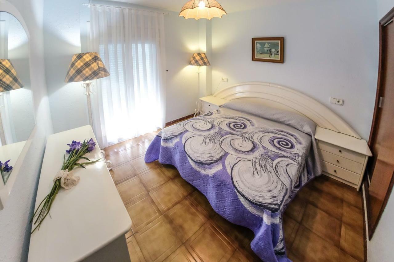 Apartamentos Marina Sol De Espana 坎布里尔斯 外观 照片
