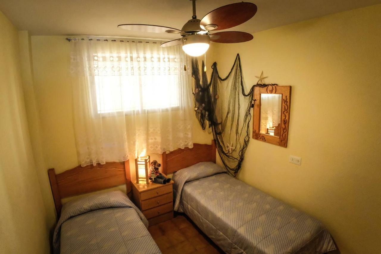 Apartamentos Marina Sol De Espana 坎布里尔斯 外观 照片