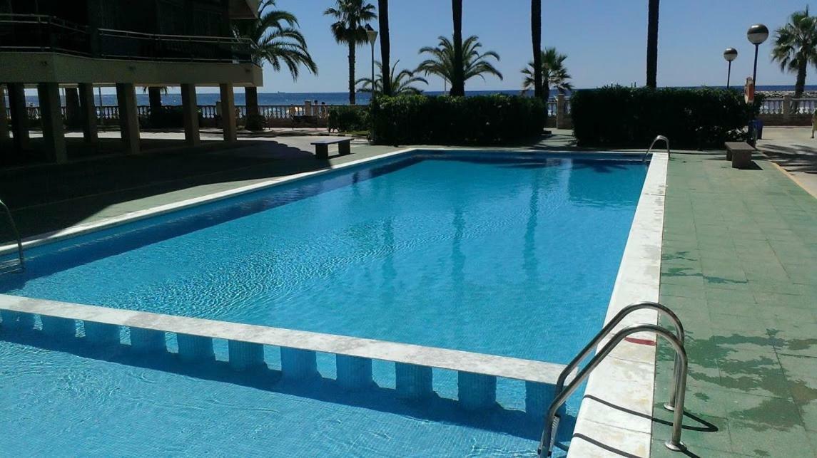 Apartamentos Marina Sol De Espana 坎布里尔斯 外观 照片